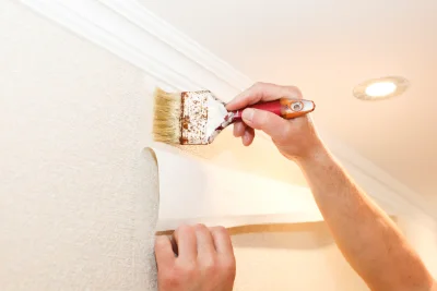 Pose de papier peint à Hirtzbach — revêtements muraux et toiles de verre